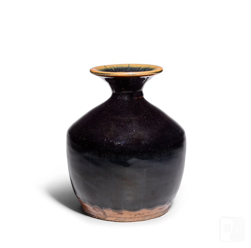 元/明 黑釉鐵銹斑瓶 | A BLACK AND RUSSET-GLAZED VASE